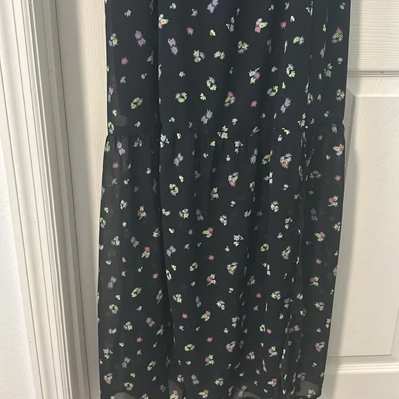 Spring Maxi Dress - Picture 2 of 5